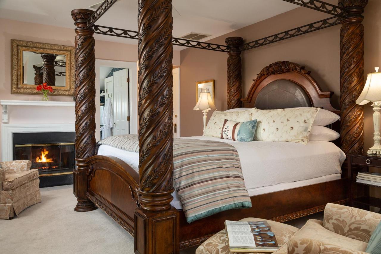 White Doe Inn Bed & Breakfast Manteo Bagian luar foto