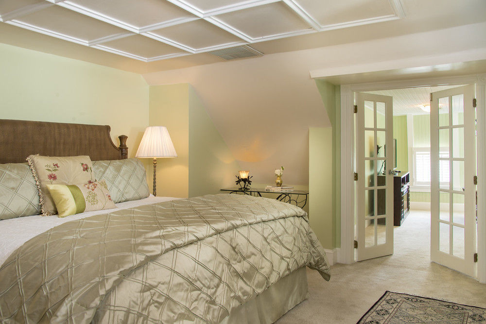 White Doe Inn Bed & Breakfast Manteo Bagian luar foto