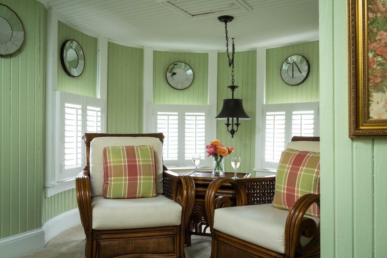 White Doe Inn Bed & Breakfast Manteo Bagian luar foto
